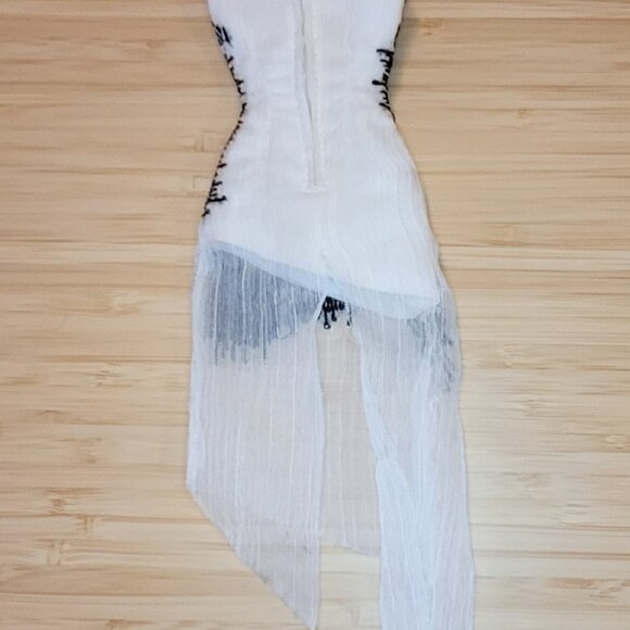 Integrity Toys Fashion Royalty Faces of Adele dress - Picture 2 of 3